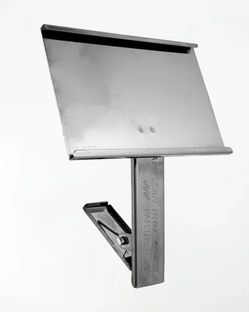 Display em Inox 8x5x5cm com Clip Prendedor – 299 – 12un