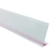 Perfil Gôndola V300R Fita.DF Porta Preço solução prática e resistente para exibir preços e etiquetas no varejo. Instalação rápida, alta aderência.