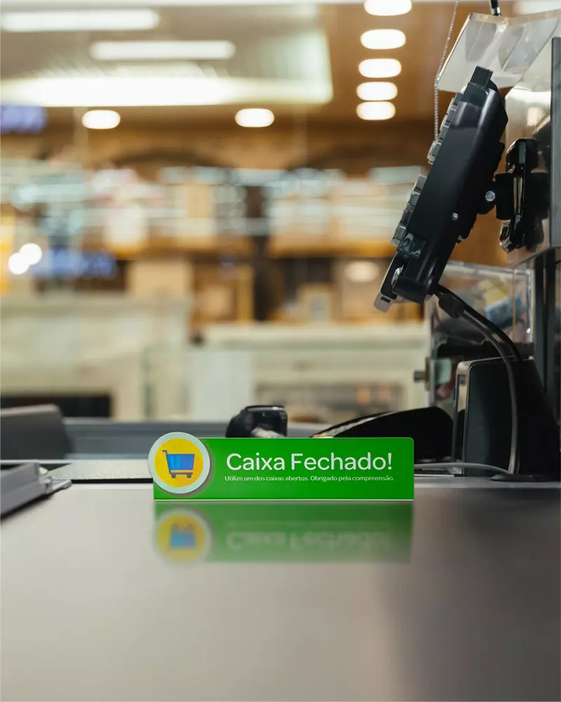 Placa de Identificação Caixa em Pausa ou Fechado 25,5×6,5×5 em Ps 1mm