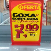 Display Base PS p/ Folha A4 – Moldura Multeight Vermelha