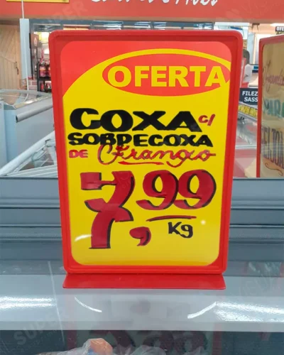 Display Base PS p/ Folha A4 – Moldura Multeight Vermelha