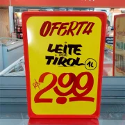 Display Base PS p/ Folha A4 – Moldura Multeight Vermelha