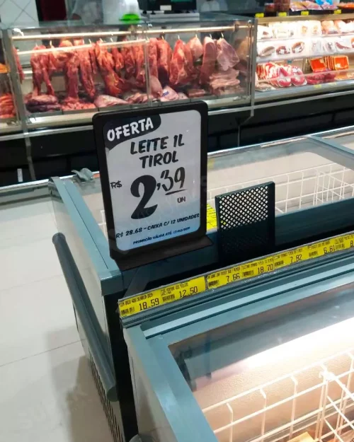 Display Base PS p/ Folha A4 – Moldura Preta Standard